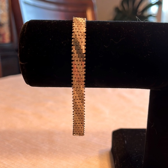 VINTAGE GOLD PLATED BRACELET - Picture 2 of 7